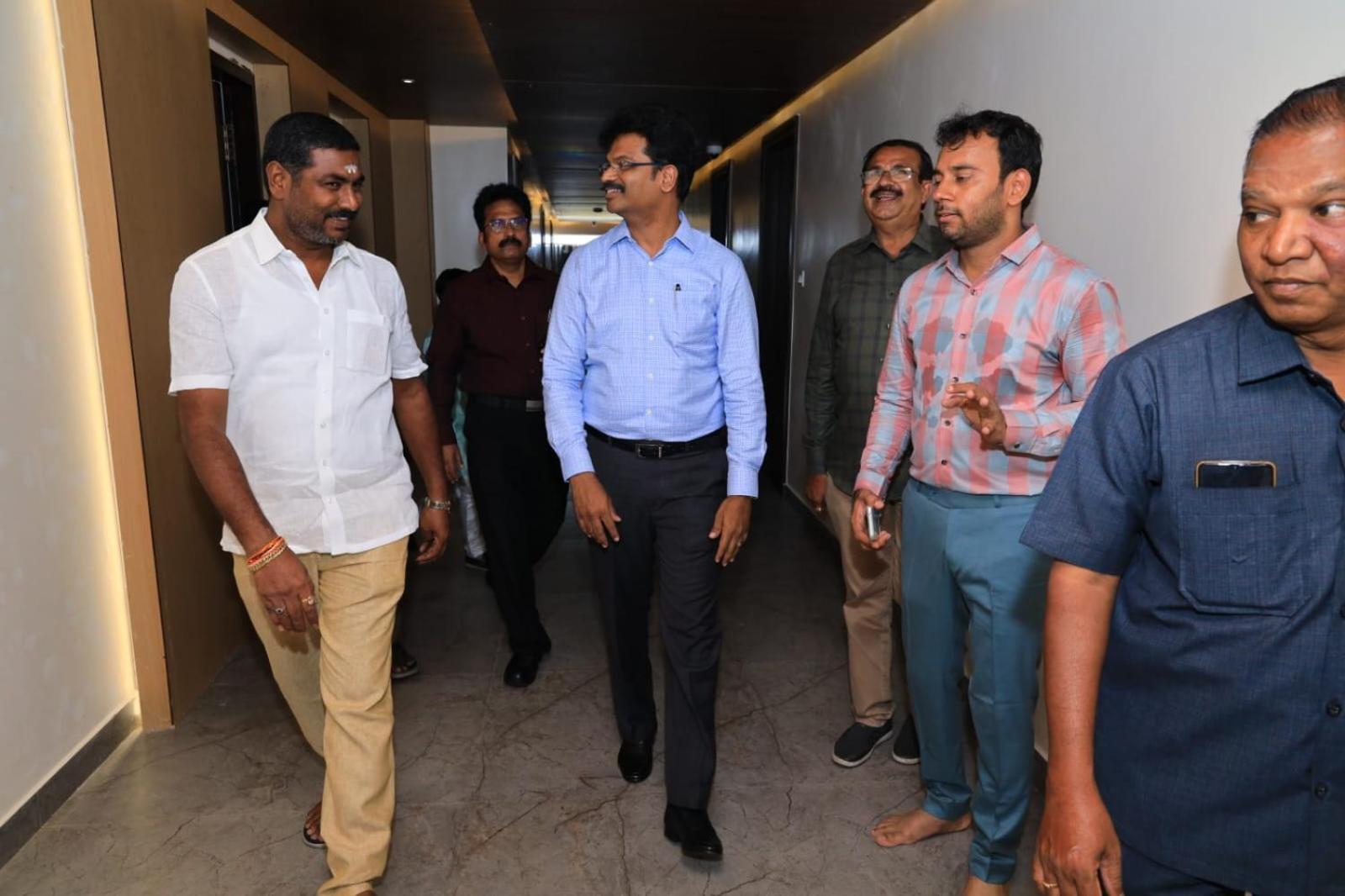 Vantara Suites Vellore Ngoại thất bức ảnh