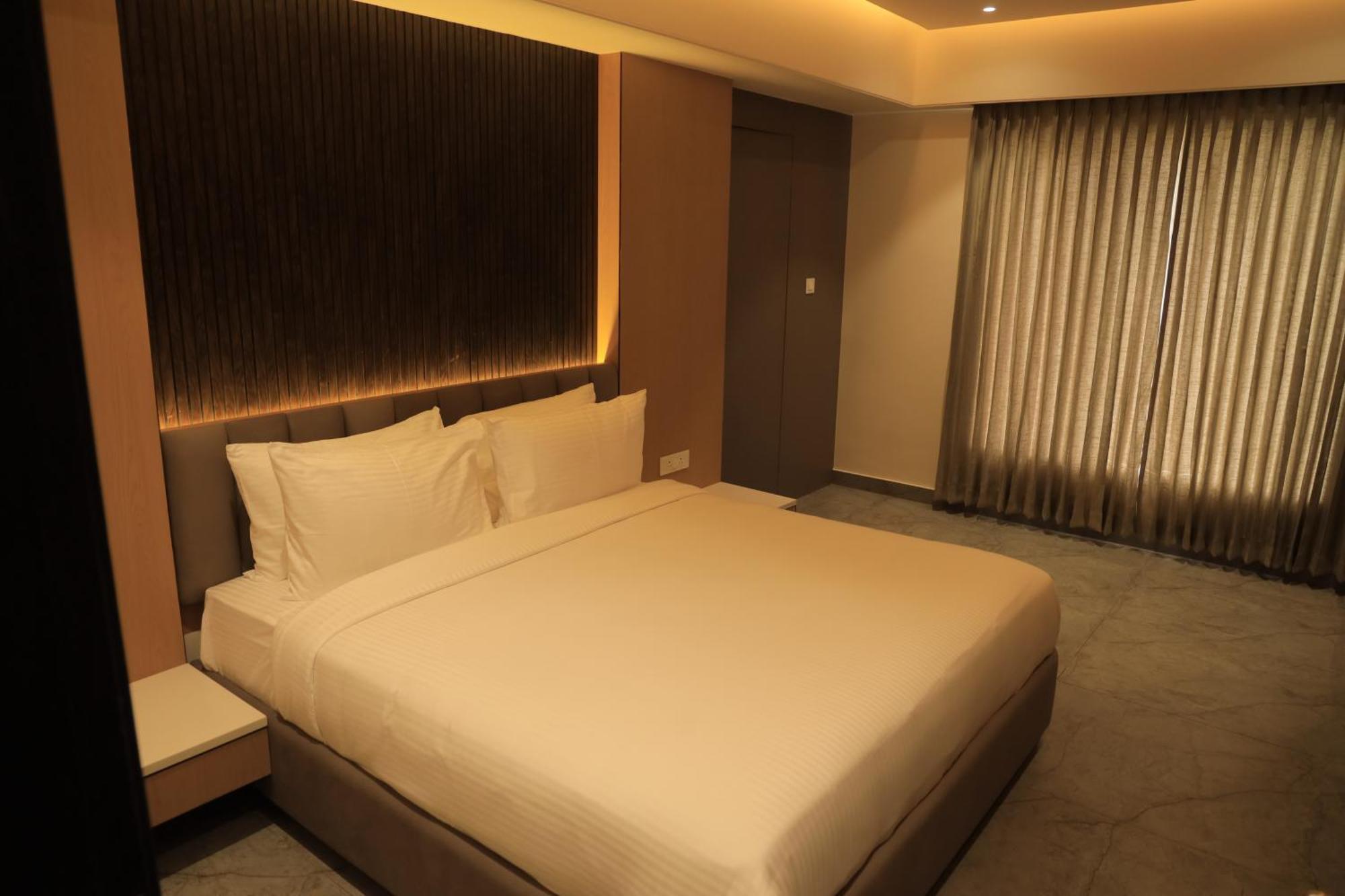 Vantara Suites Vellore Ngoại thất bức ảnh
