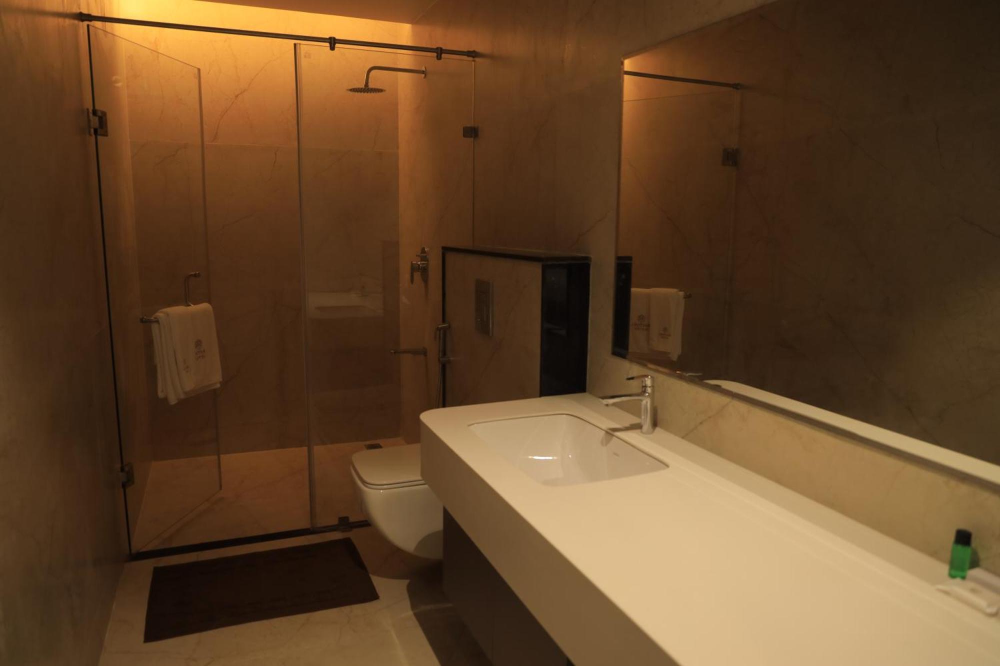 Vantara Suites Vellore Ngoại thất bức ảnh