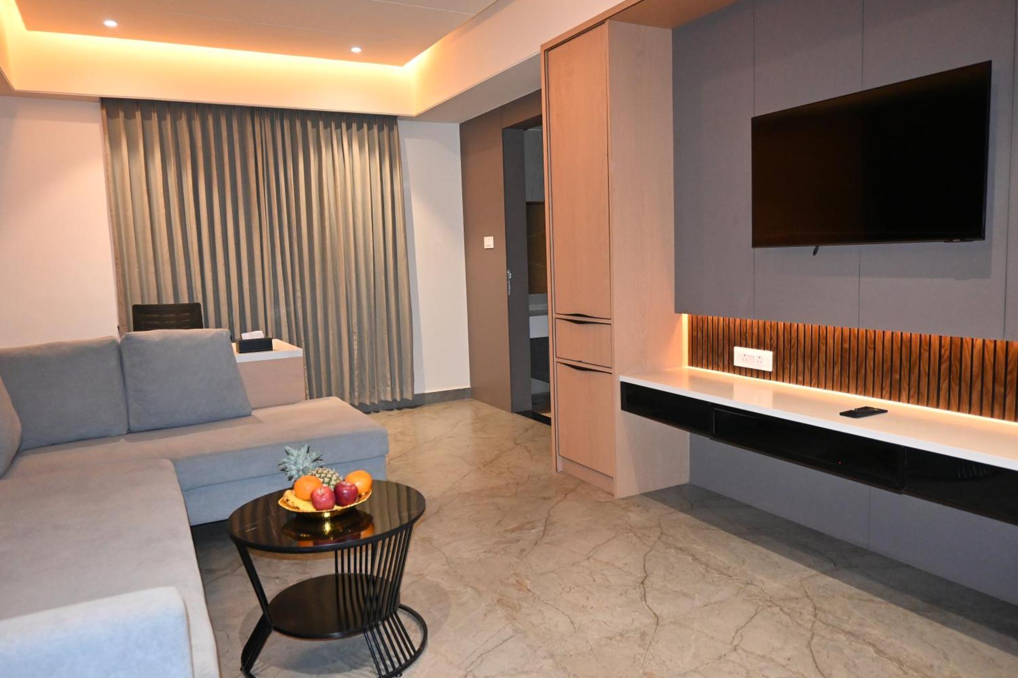 Vantara Suites Vellore Ngoại thất bức ảnh